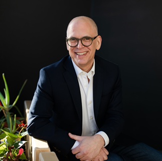 Portrait of Jim Obergefell.