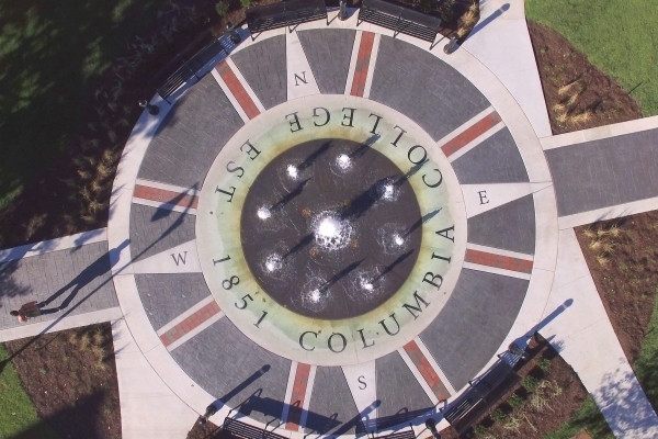 Aerial image of the Columbia College fountain.