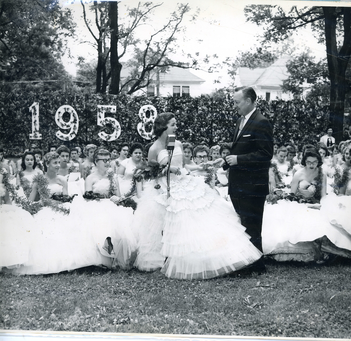 Ivy Chain ceremony in 1958.